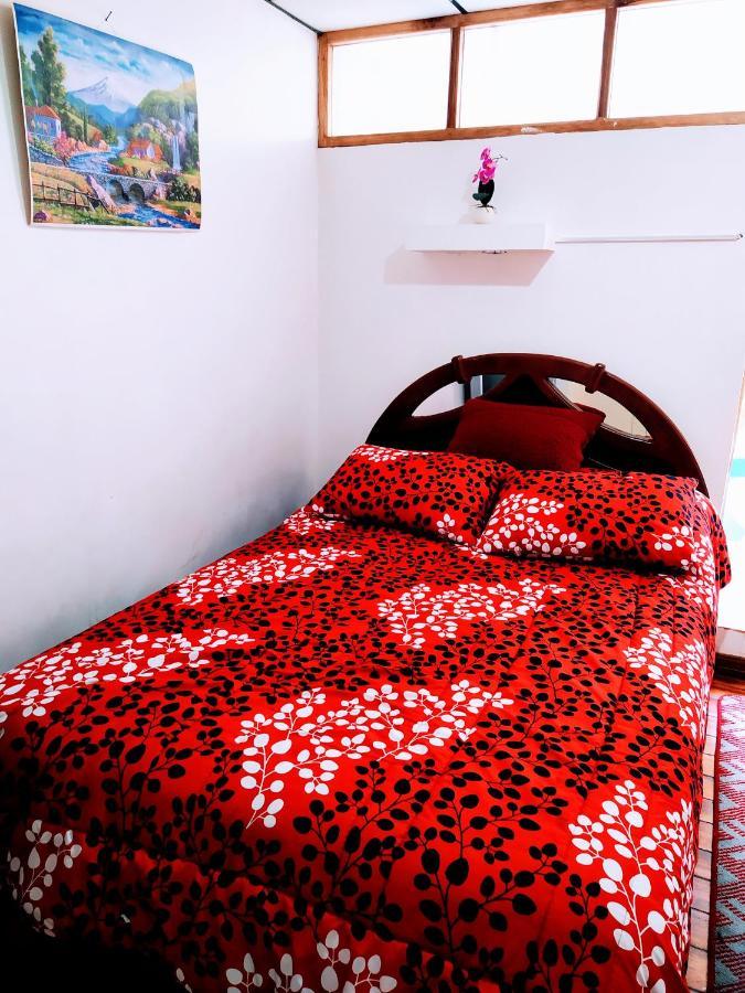 Hostal Latitud Ecuem Quito Kültér fotó